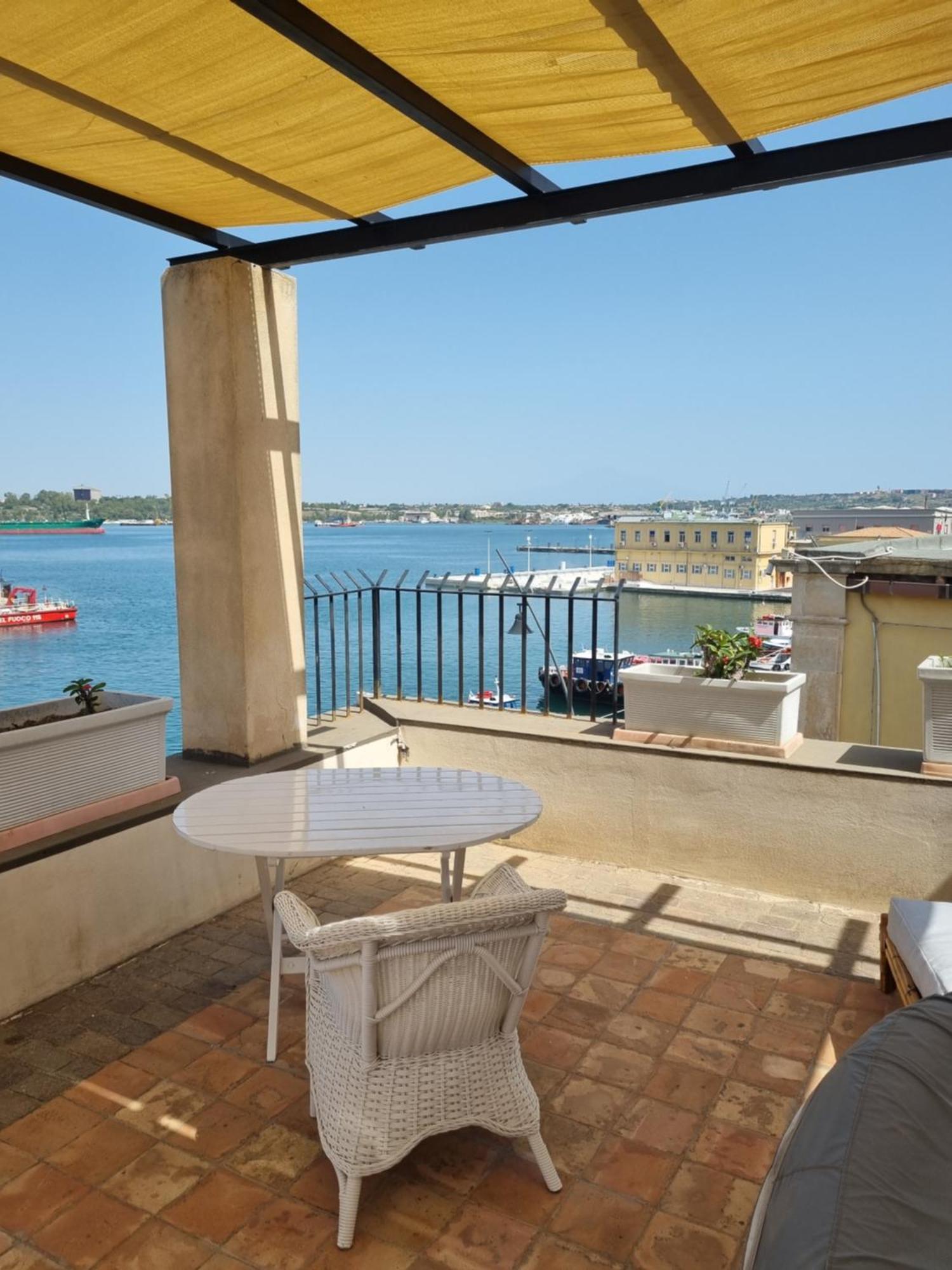 Villa Sul Molo Tra Siracusa E Catania Augusta Kamer foto